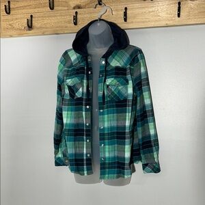 Legendary Whitetails Lumber Jack Jane Button Up Hooded Flannel